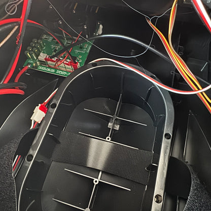 Лодка за захранка Flytec V066 GPS 200 точки 1000 м обхват и батерия 18000 mAh