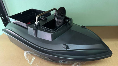 Лодка за захранка D050 – 500 м обхват, 2 кг капацитет, LED осветление